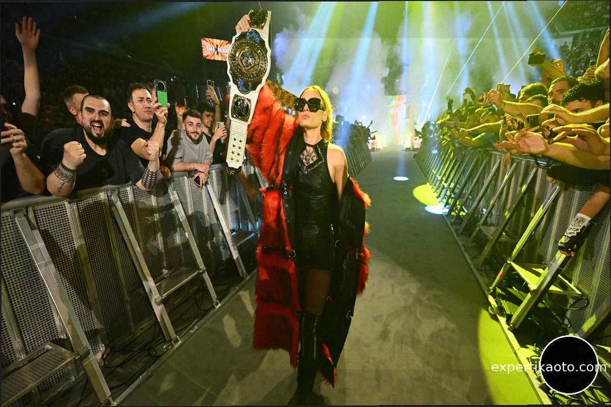 Возвращение Бекки Линч и Стефани Ваке в WWE Raw: противостояние с Лив Морган и Судным днём