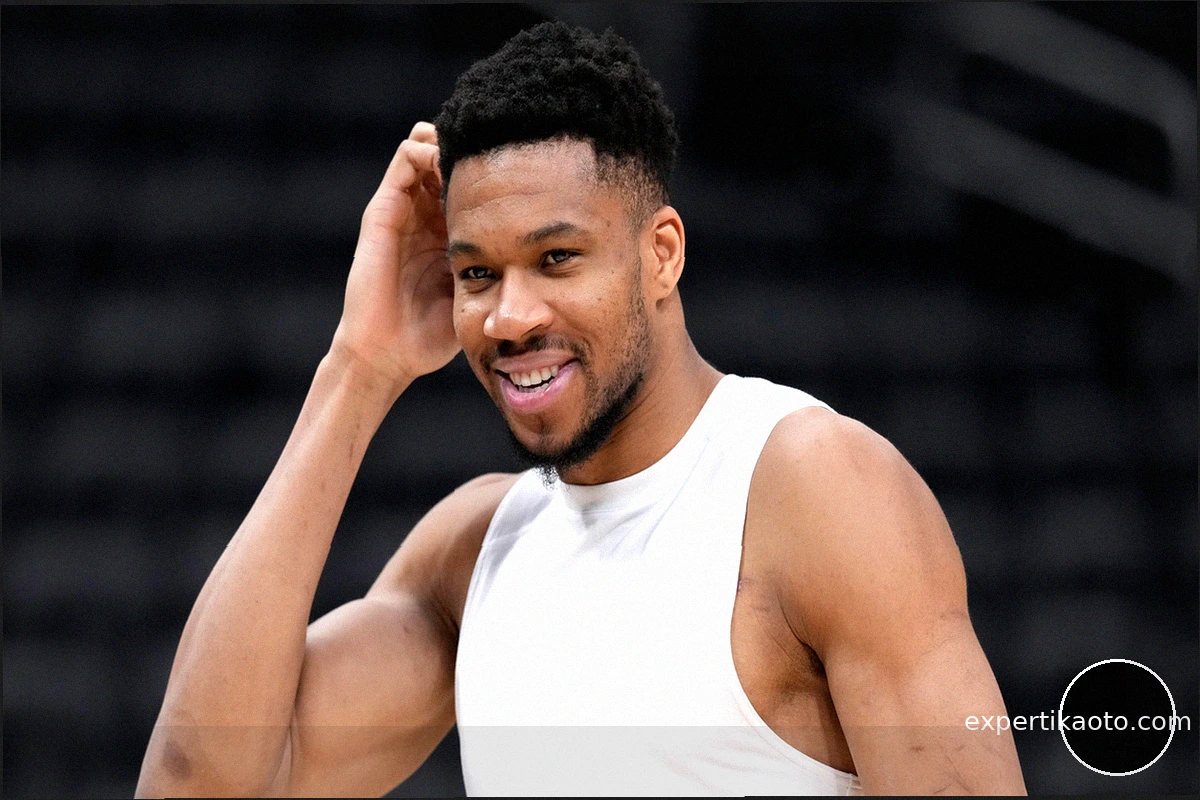 Торговая сделка Янниса в Heat: Объяснение от генерального менеджера Bucks Джона Хорста: "Мы можем быть правы. Мы можем ошибаться"